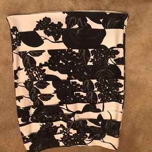 White and black skirt. MAKE A BUNDLE OFFER 4 MOR $